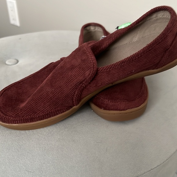Sanuk corduroy loafers - Picture 2 of 5